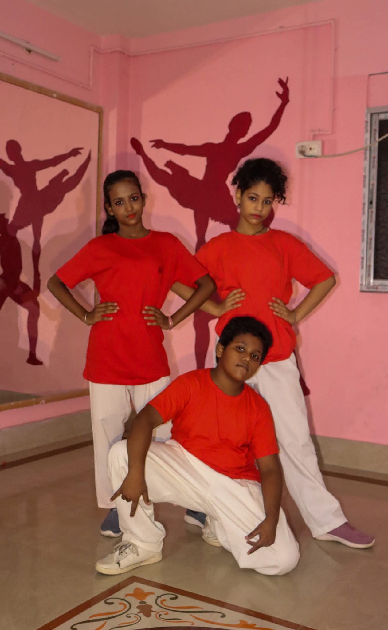 facebook_1756463891564_7367143526244314562